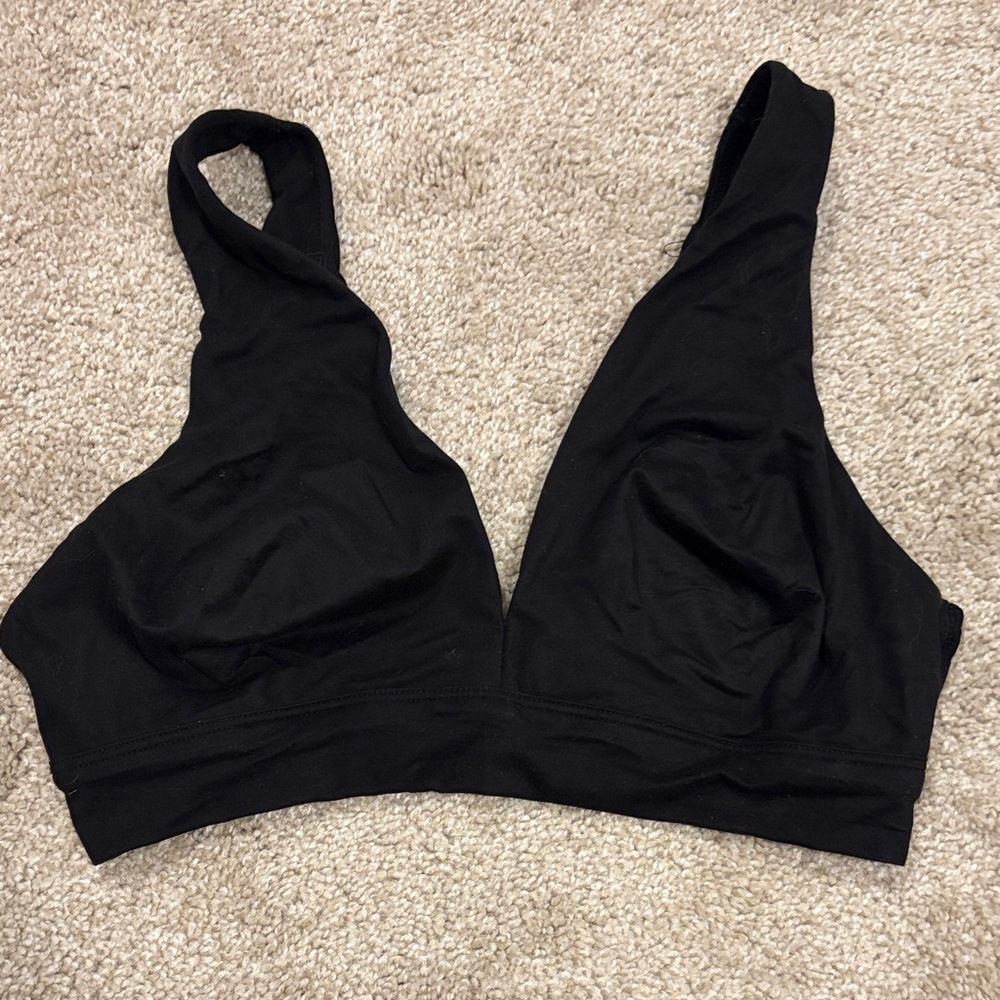 Victoria's Secret Black Seamless Bra